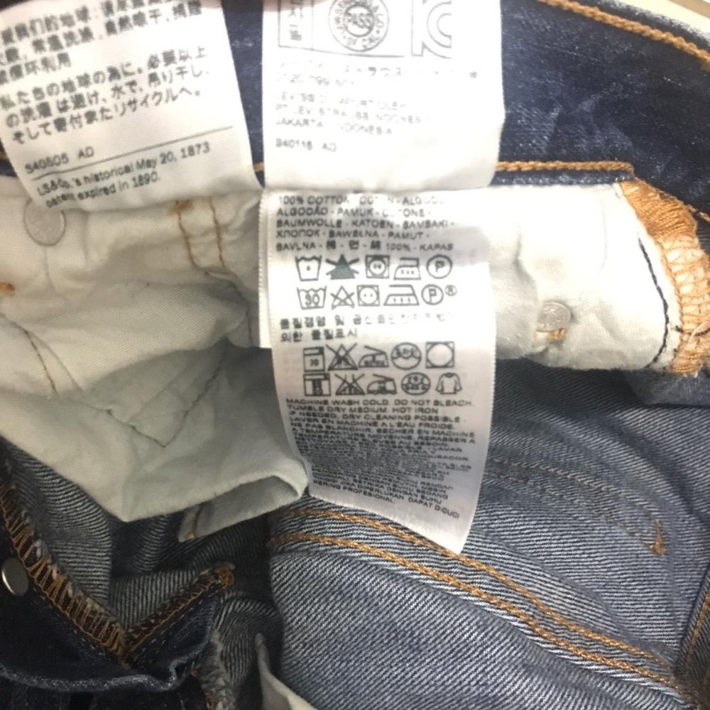 Levi's 501 Medium dark wash 26x30 - Picture 6 of 6